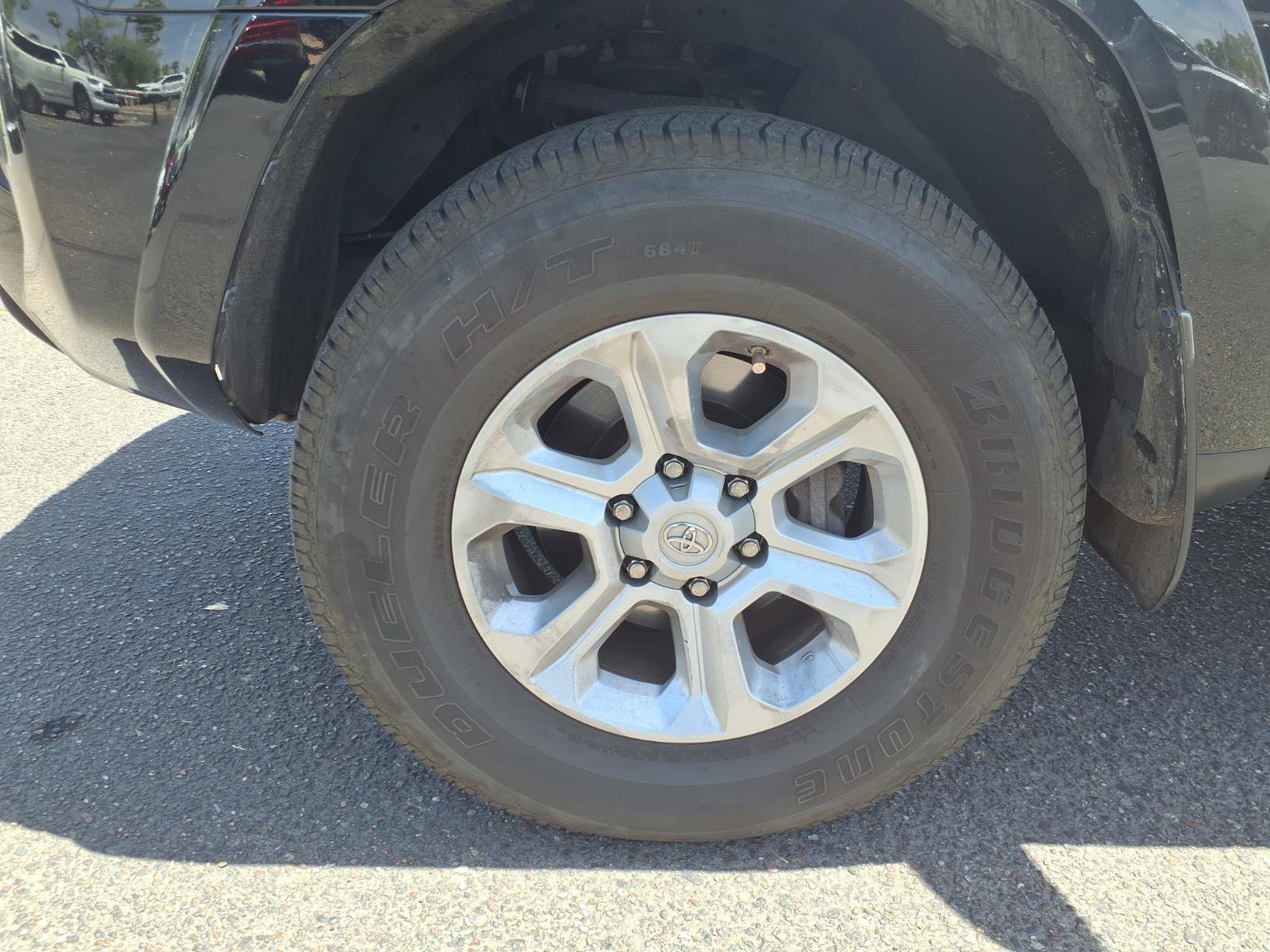 Used 2018 Toyota 4Runner SR5 Premium AWD/4WD image 10