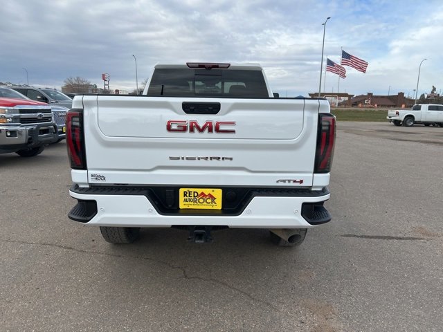 Used 2025 GMC Sierra 2500 AT4 w/ AT4 Premium Plus Package image 6