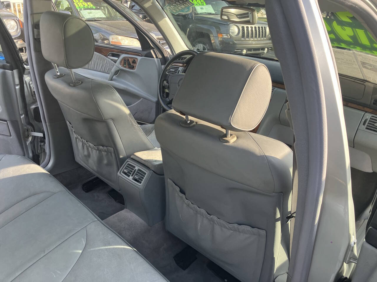 Used 1999 Mercedes-Benz E 430 Sedan image 30