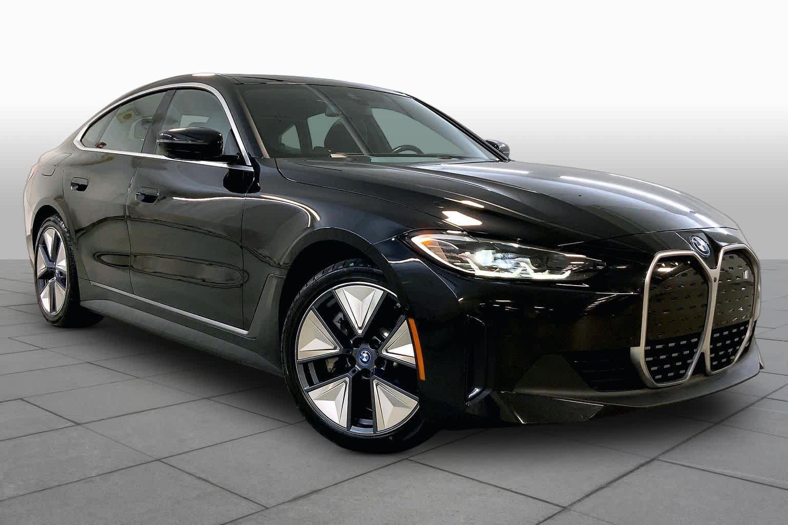 Used 2024 BMW i4 eDrive35 w/ Premium Package RWD image 2