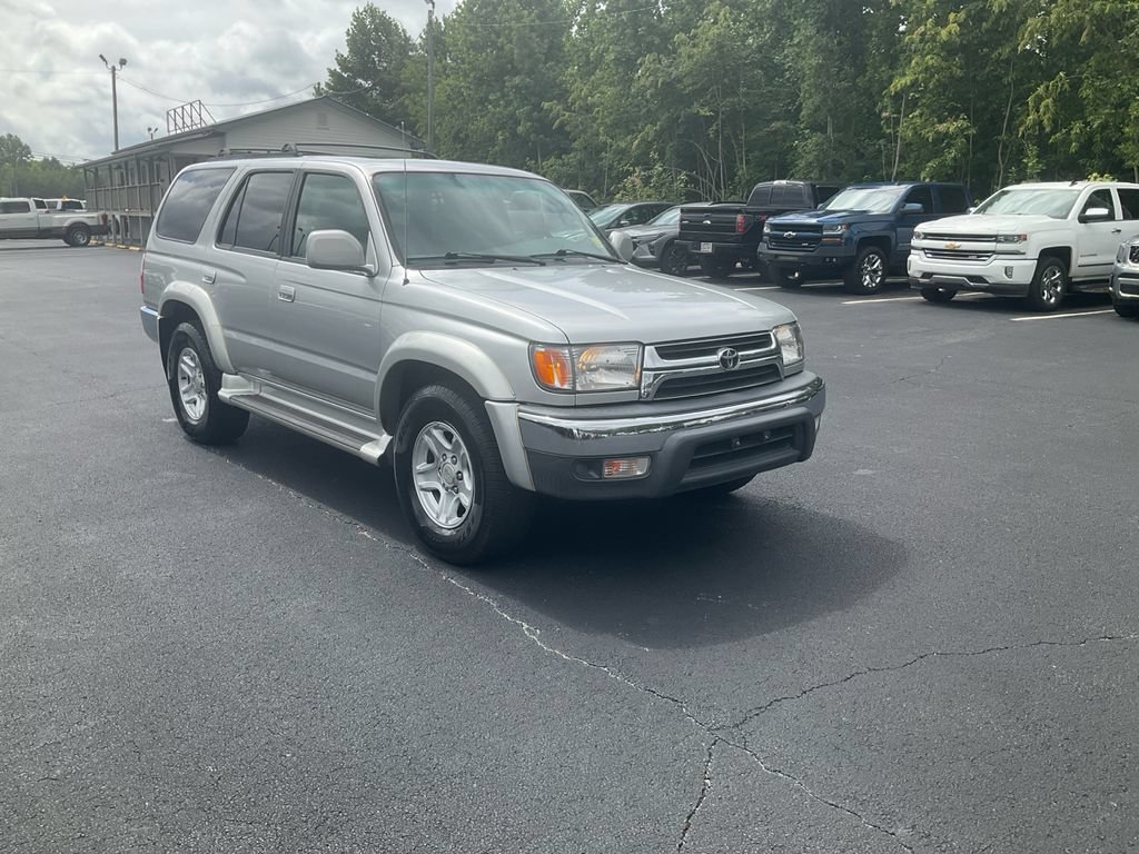 Used 2001 Toyota 4Runner SR5 RWD image 3