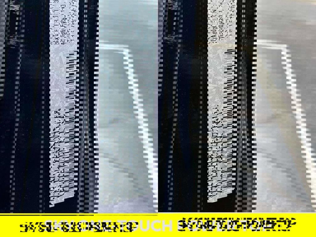 Used 2024 Jeep Wrangler Unlimited Sahara w/ Technology Group AWD/4WD image 31