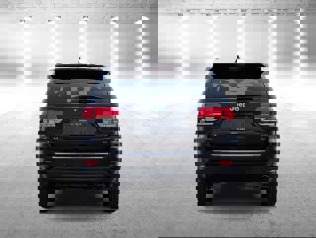 Used 2018 Jeep Grand Cherokee Limited image 7