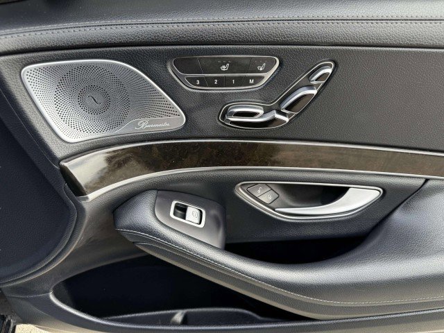 Used 2015 Mercedes-Benz S 550 4MATIC Sedan image 44