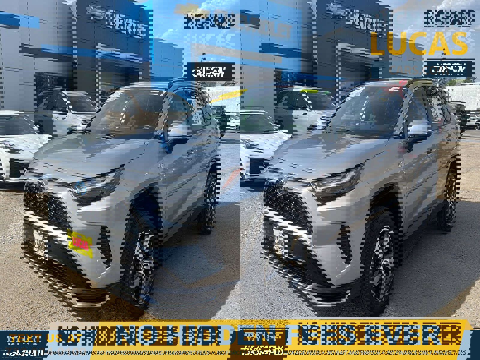 Used 2022 Toyota RAV4 SE w/ Weather & Moonroof Package image 1