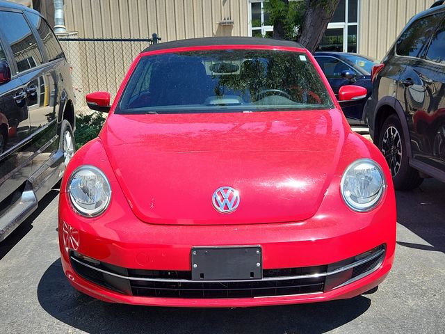 Used 2014 Volkswagen Beetle TDI FWD image 2