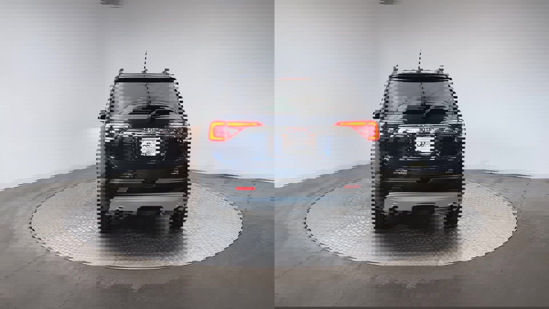 Used 2018 GMC Acadia SLT image 7