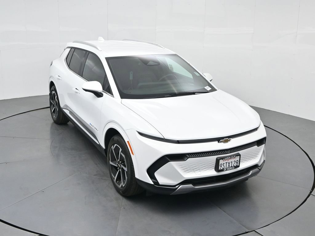 Used 2025 Chevrolet Equinox EV LT w/ Convenience Package image 52