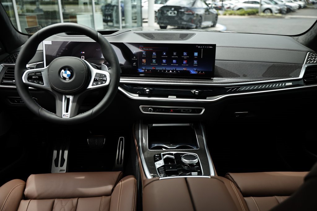 New 2026 BMW X7 M60i w/ M Sport Professional Package image 26