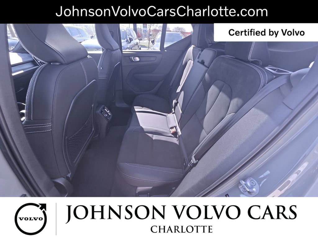 Used 2023 Volvo XC40 Recharge Ultimate w/ Protection Package Premier image 14