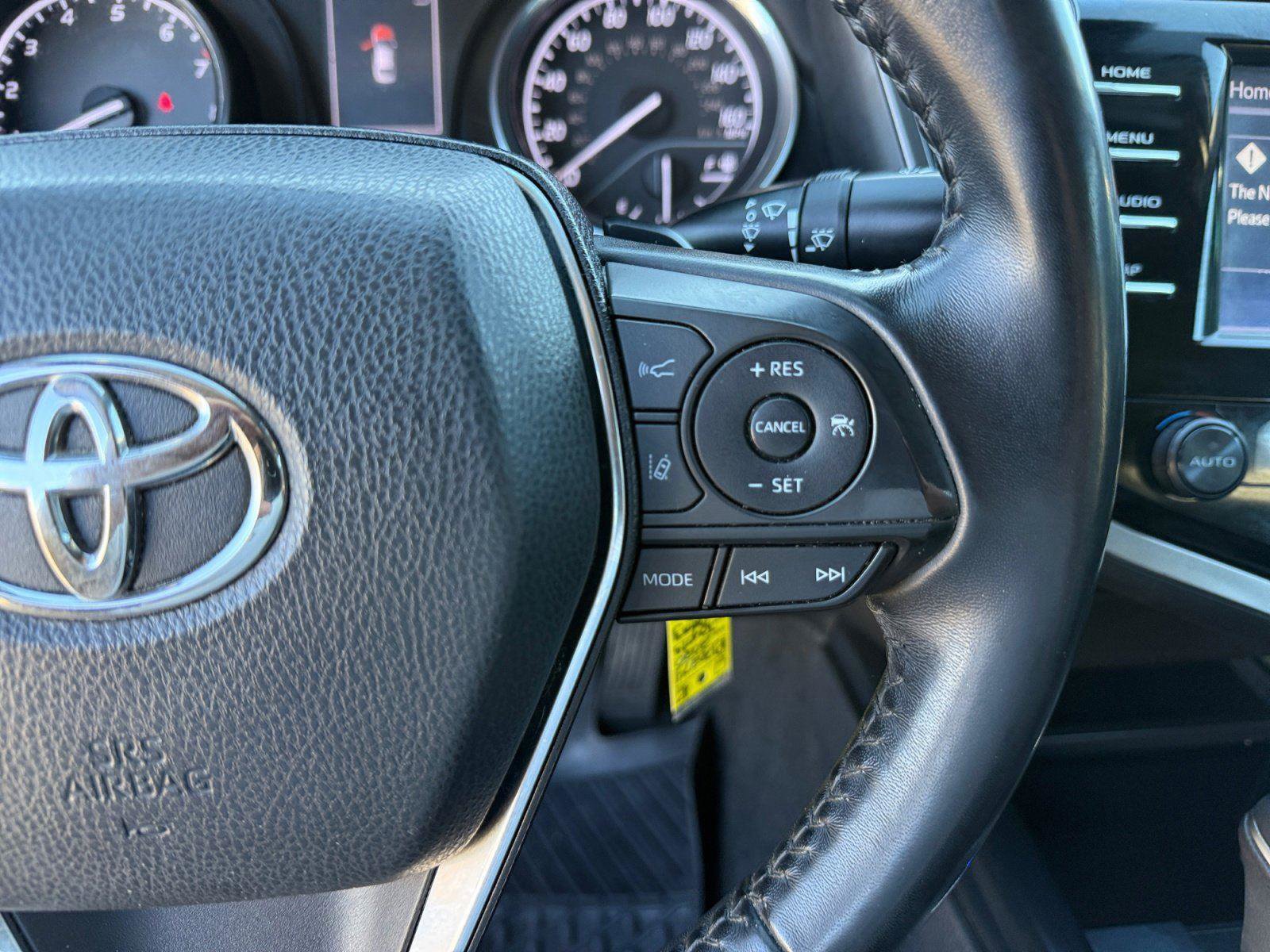 Used 2020 Toyota Camry SE image 21