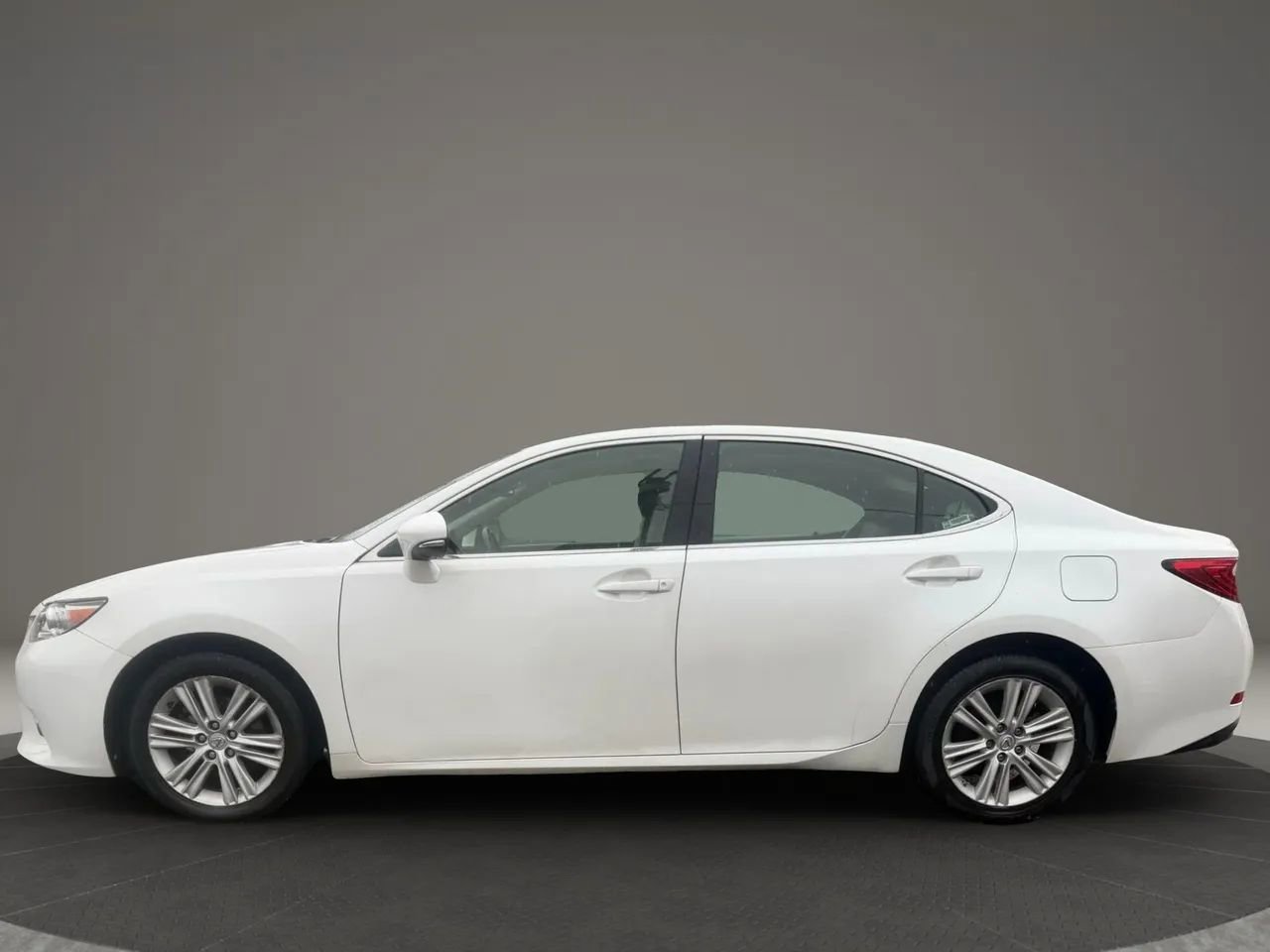 Used 2013 Lexus ES 350 w/ Luxury Pkg image 8