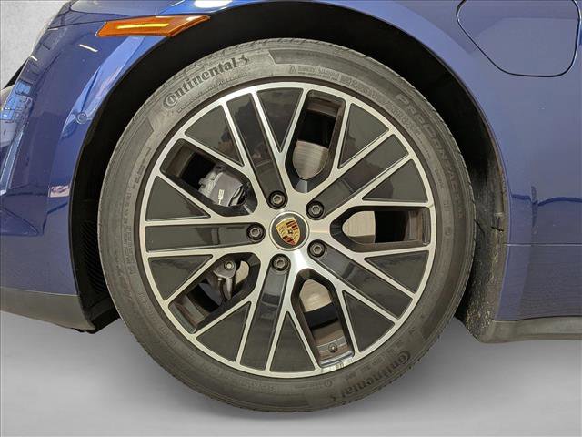 Certified 2024 Porsche Taycan image 27