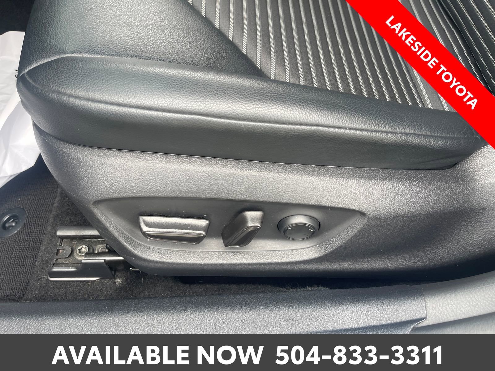 Certified 2020 Toyota Camry SE FWD image 28