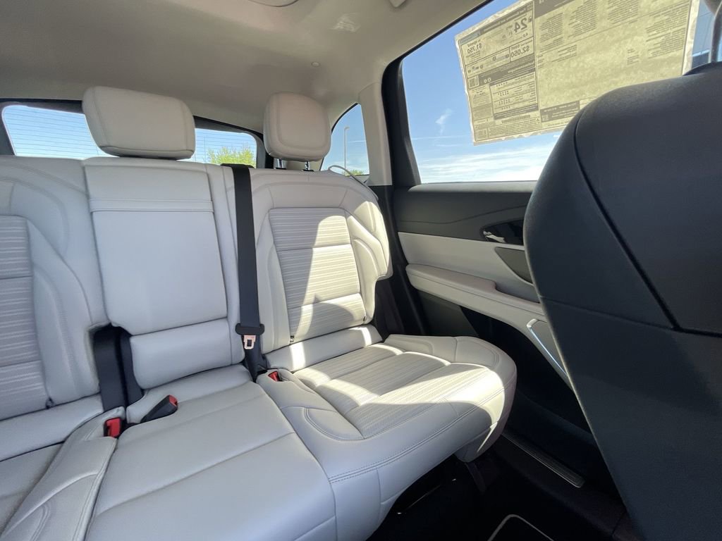 New 2026 Lincoln Nautilus Reserve w/ Jet Appearance Package AWD/4WD image 14