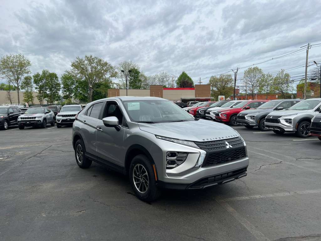 New 2026 Mitsubishi Eclipse Cross ES AWD/4WD image 3