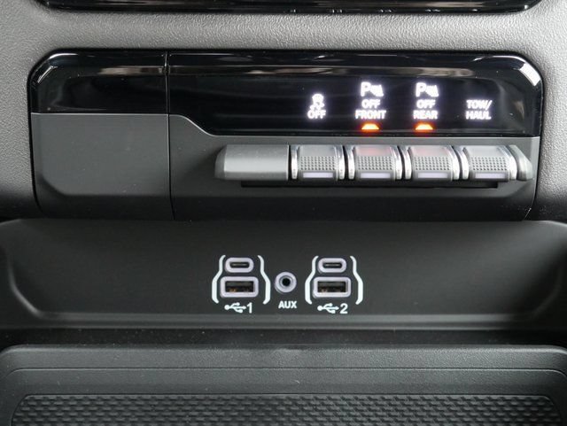 Used 2026 RAM 1500 Big Horn AWD/4WD image 19