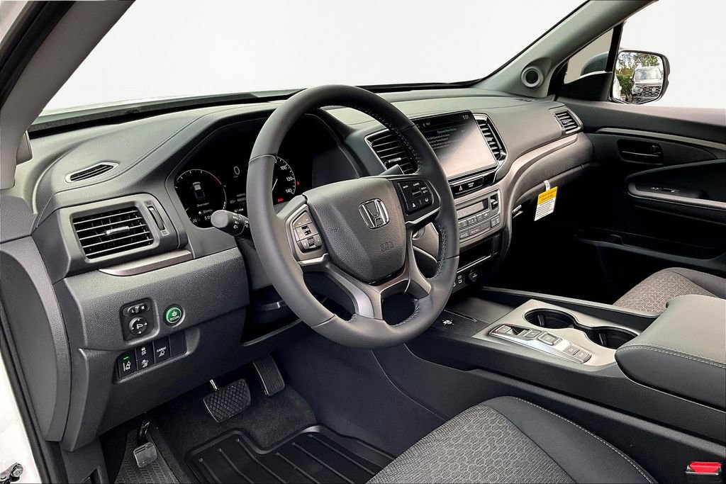New 2026 Honda Ridgeline Sport image 6