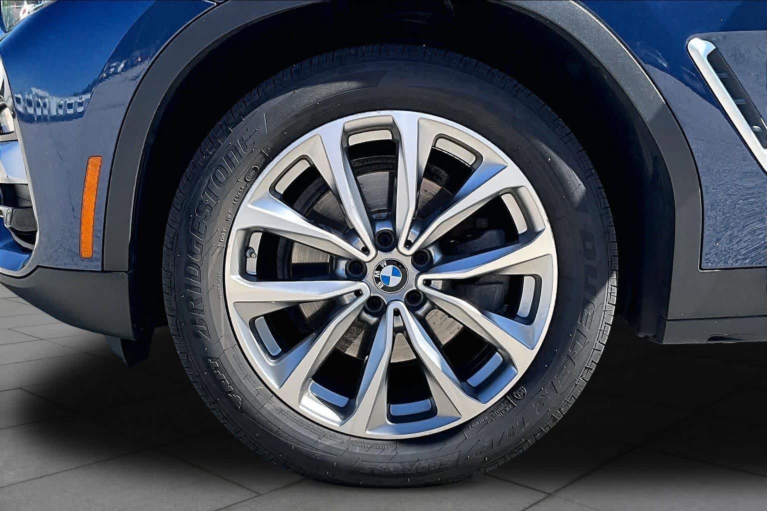 Used 2018 BMW X3 xDrive30i AWD/4WD image 11