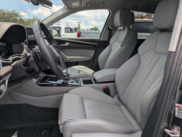 Used 2022 Audi Q5 e Premium AWD/4WD image 21