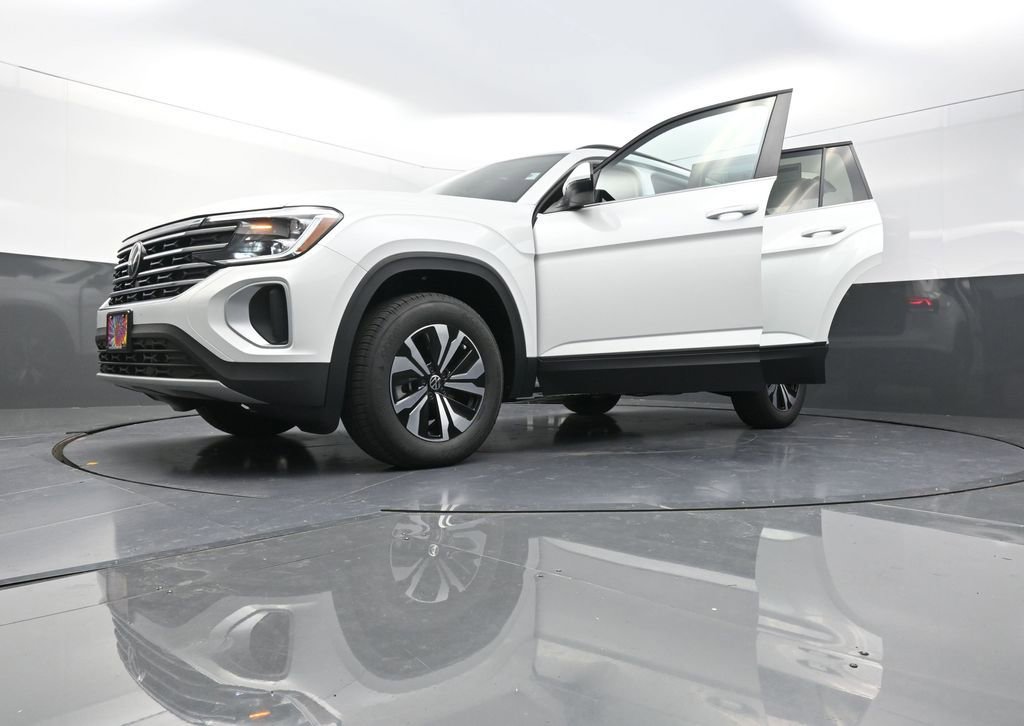 New 2026 Volkswagen Atlas SE image 31