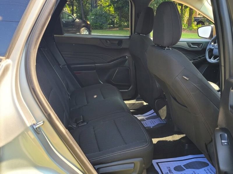 Used 2024 Ford Escape Active image 16