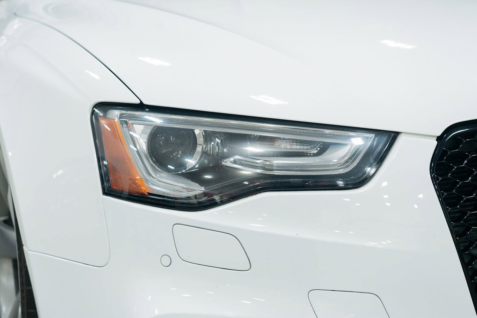 Used 2013 Audi RS 5 Coupe w/ Audi MMI Navigation Plus Pkg image 14