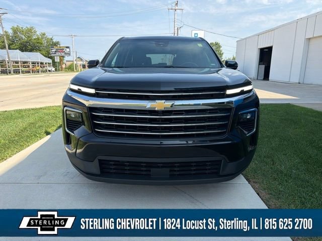 Used 2025 Chevrolet Traverse LT AWD/4WD image 8