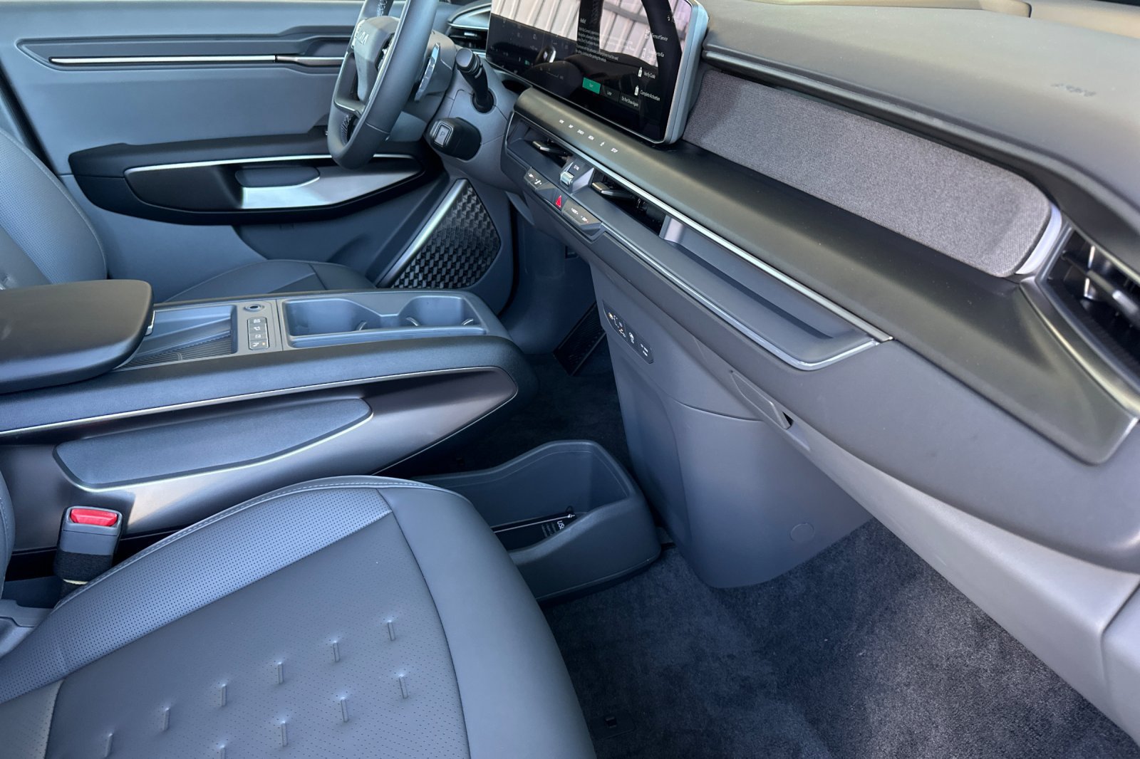 New 2026 Kia EV9 Wind AWD/4WD image 16