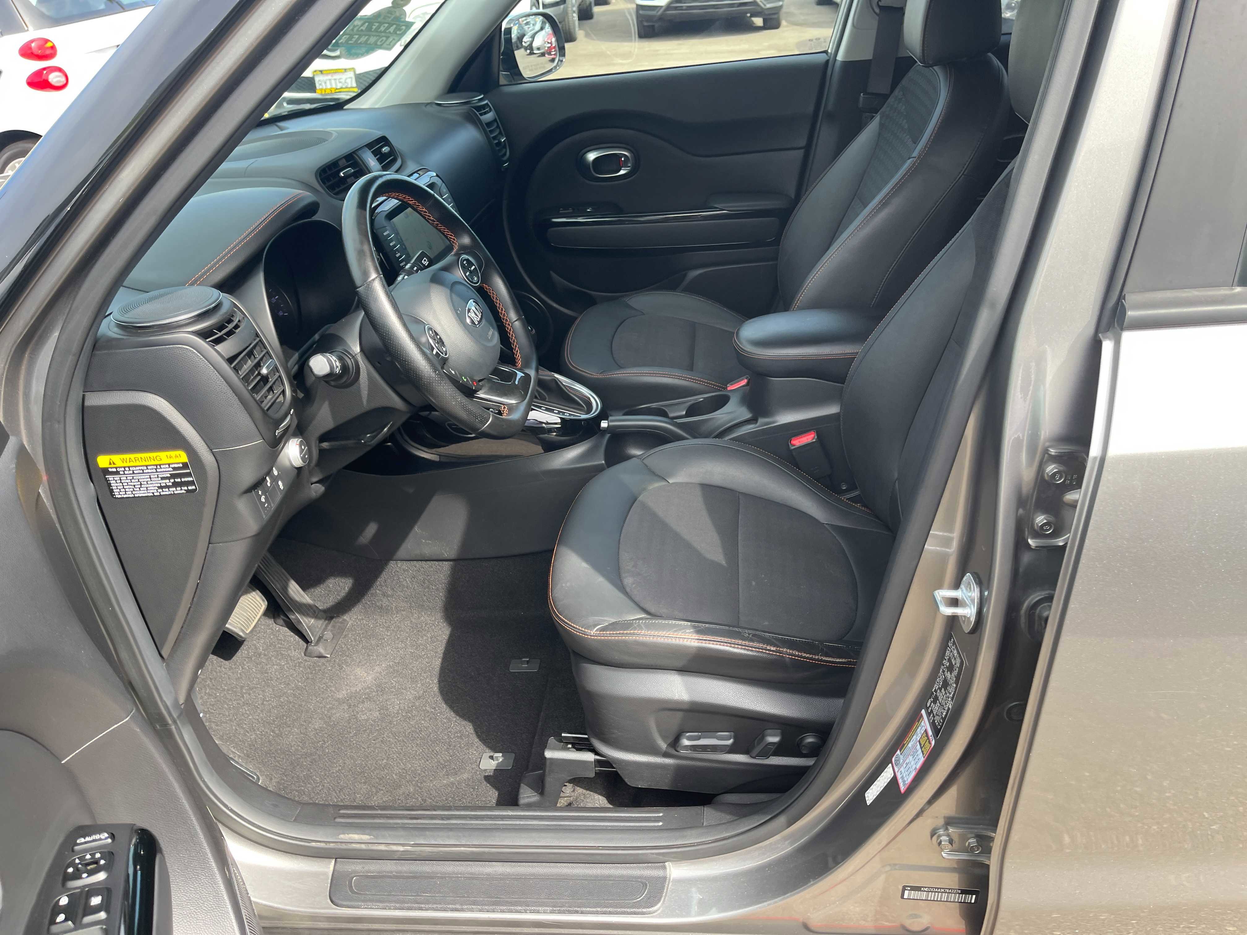 Used 2019 Kia Soul ! w/ Technology Package FWD image 16