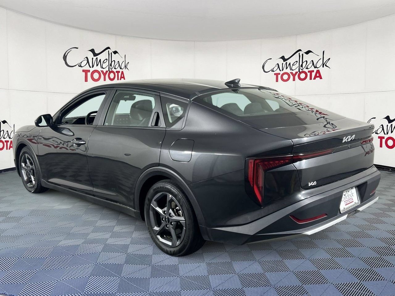 Used 2025 Kia K4 FWD image 5