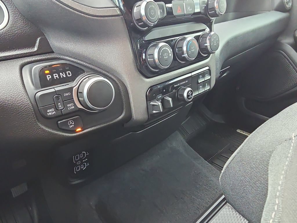 Used 2025 RAM 1500 Tradesman AWD/4WD image 16