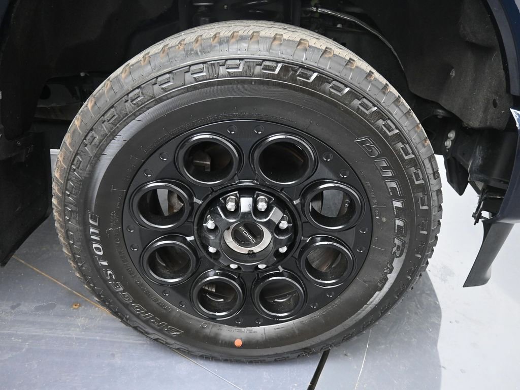 Used 2025 Ford F350 XLT w/ Black Appearance Package image 27