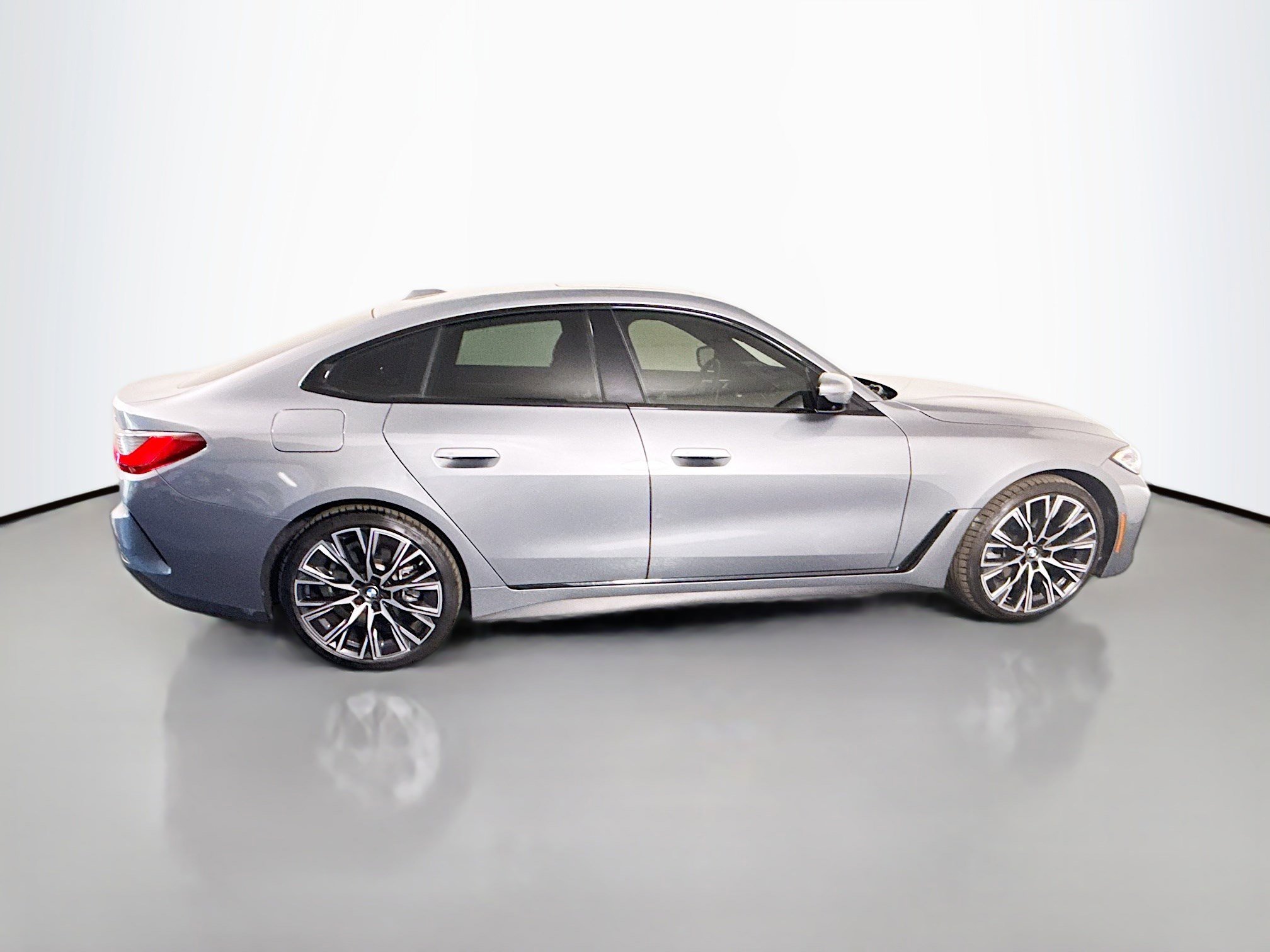 Used 2023 BMW 430i Gran Coupe w/ Premium Package image 11