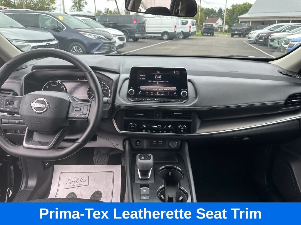 Used 2026 Nissan Rogue SV AWD/4WD image 13