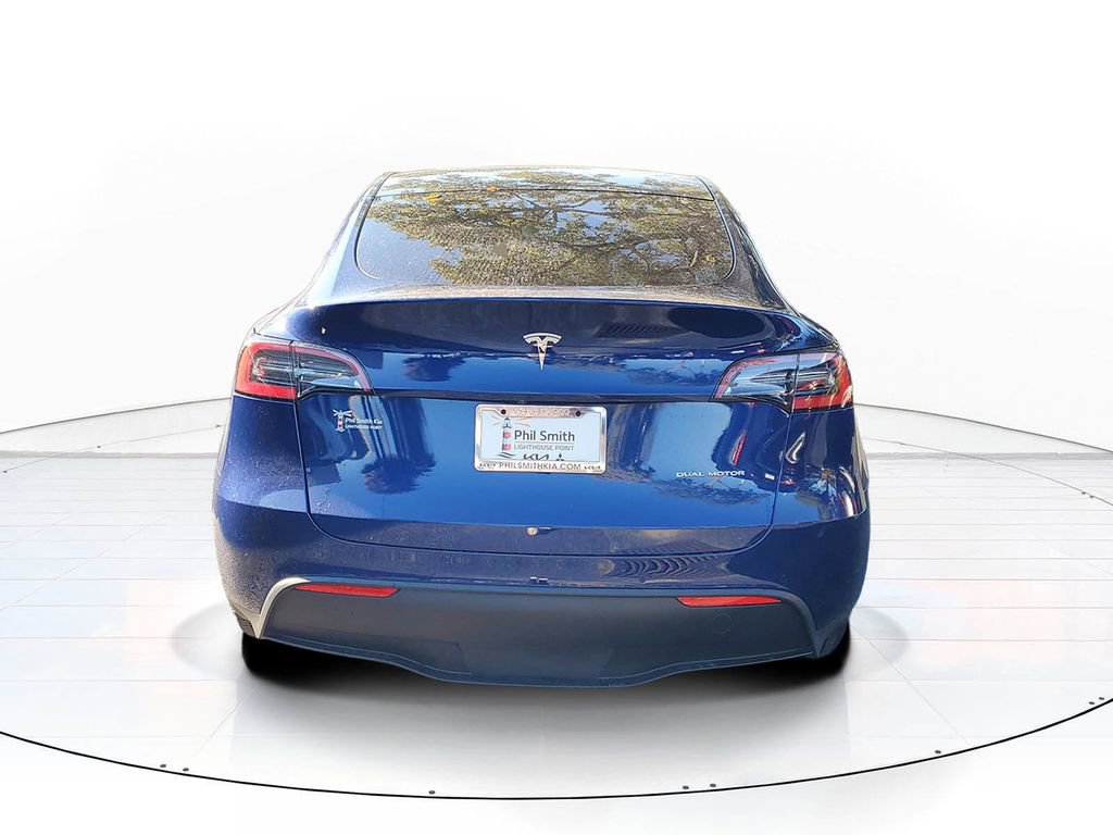 Used 2020 Tesla Model Y Long Range image 5