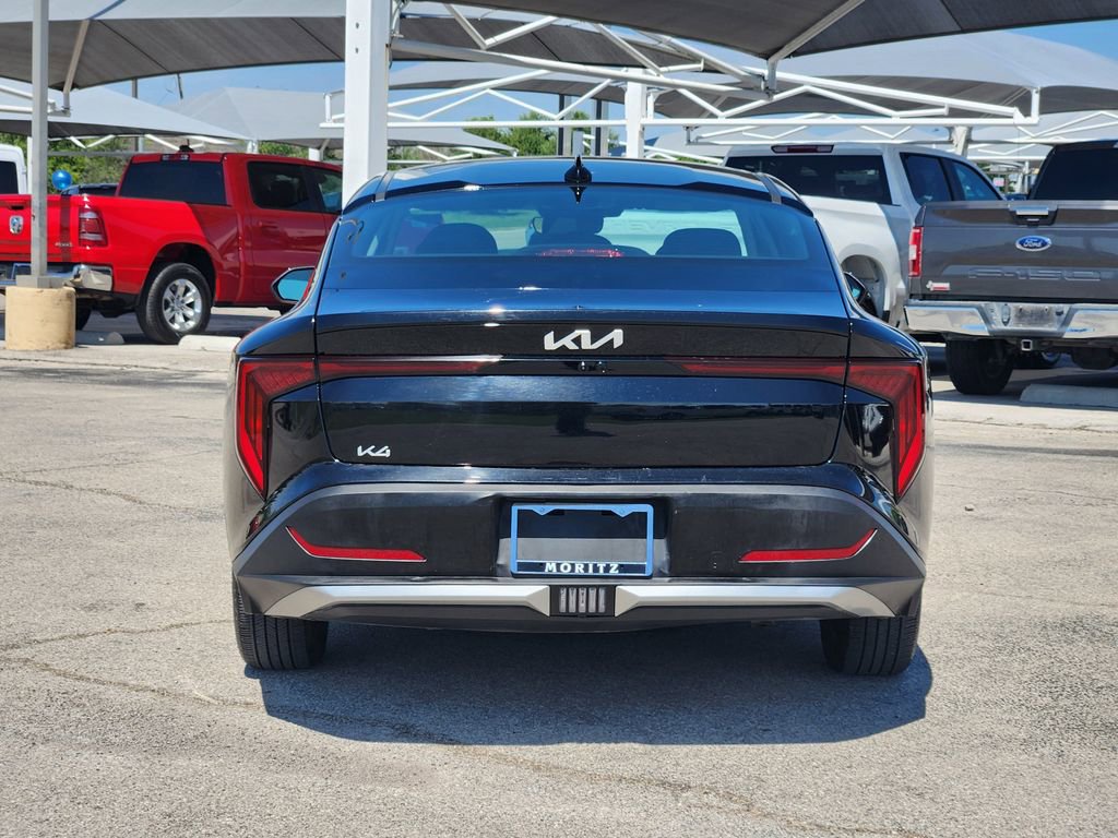 Used 2025 Kia K4 image 6