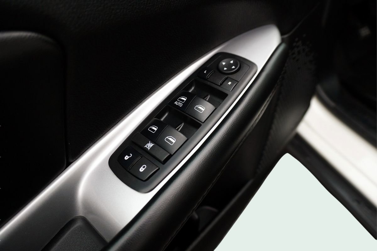 Used 2018 Dodge Journey SE w/ Popular Equipment Group image 15