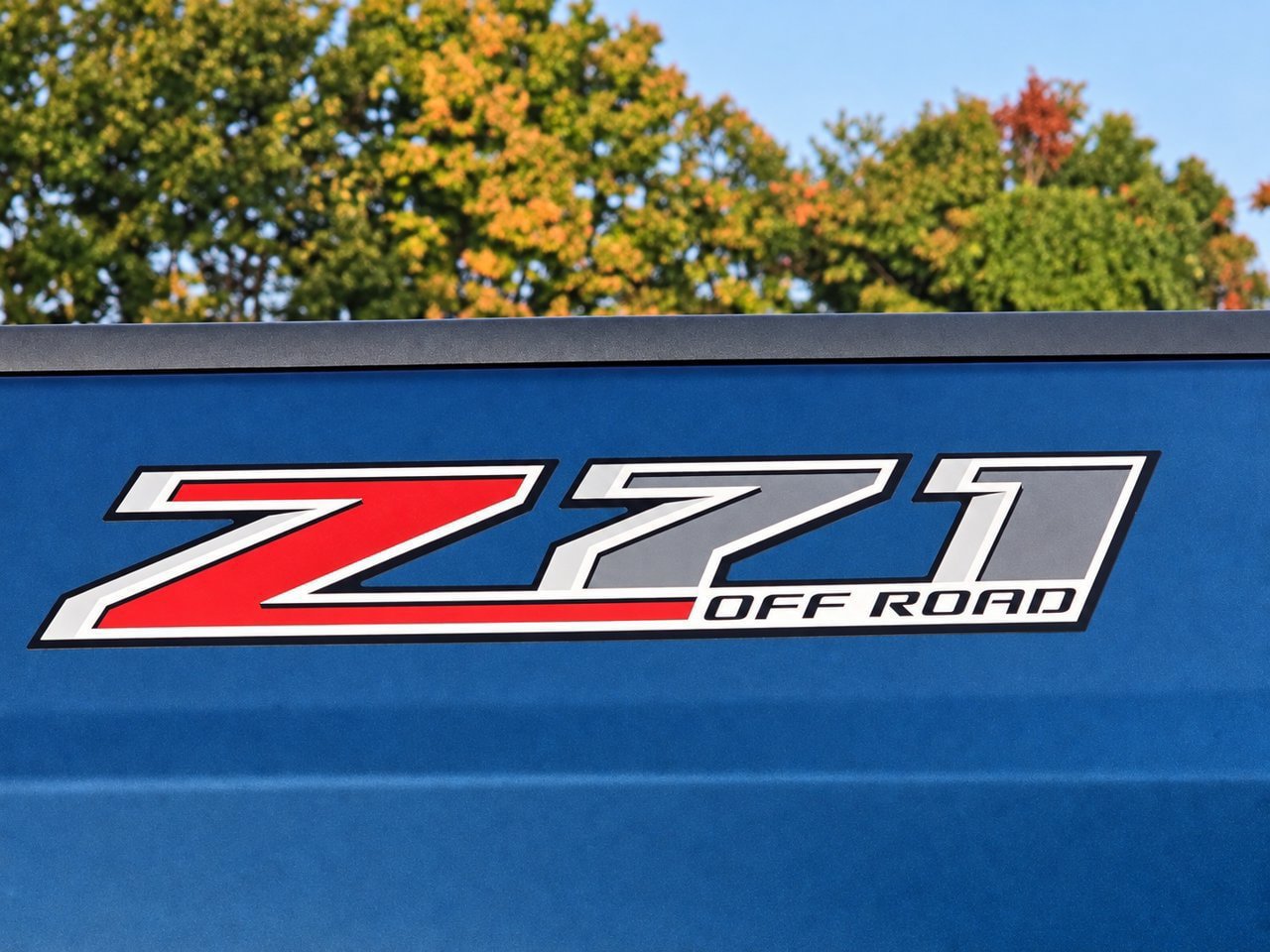 Certified 2019 Chevrolet Colorado Z71 AWD/4WD image 9