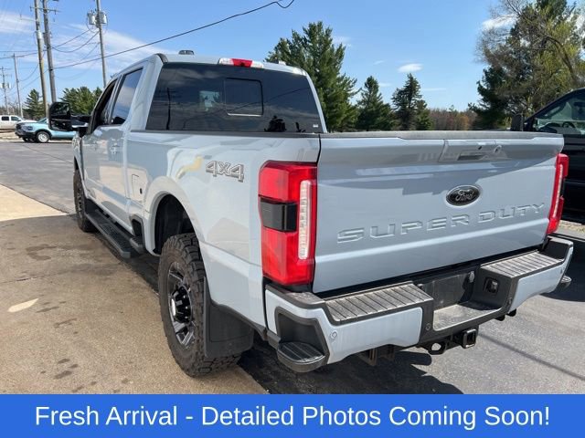 Used 2024 Ford F350 Lariat w/ Black Appearance Package AWD/4WD image 6