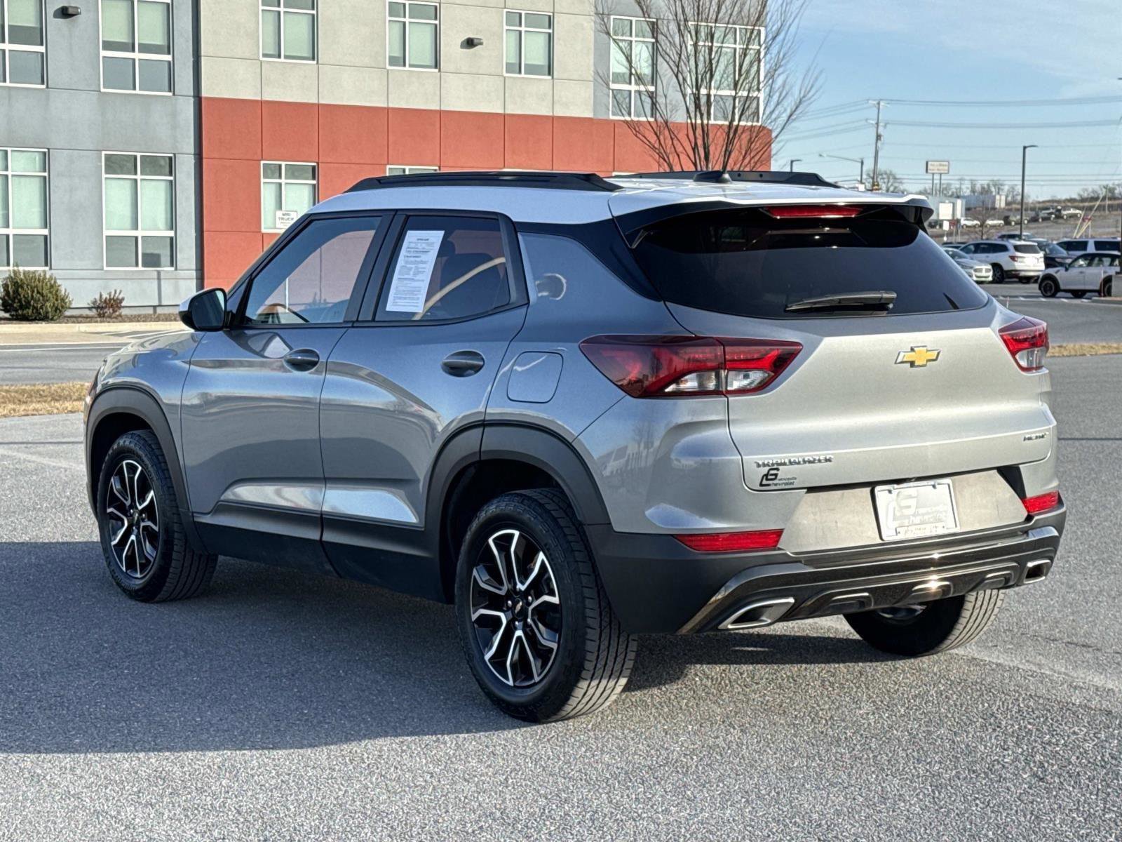 Used 2023 Chevrolet TrailBlazer ACTIV w/ Technology Package image 26