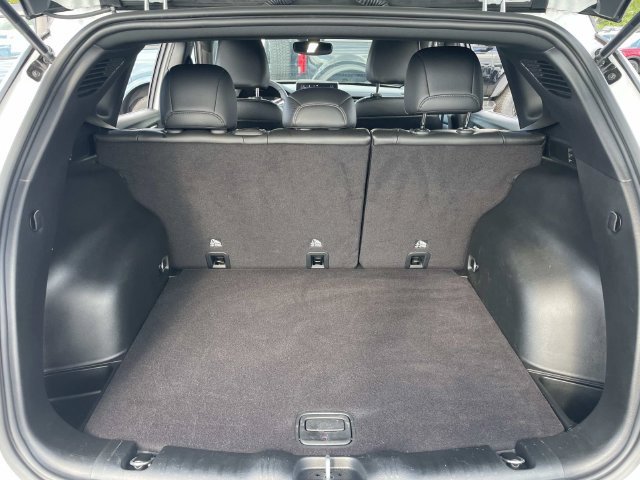 Used 2023 Jeep Compass Limited AWD/4WD image 8