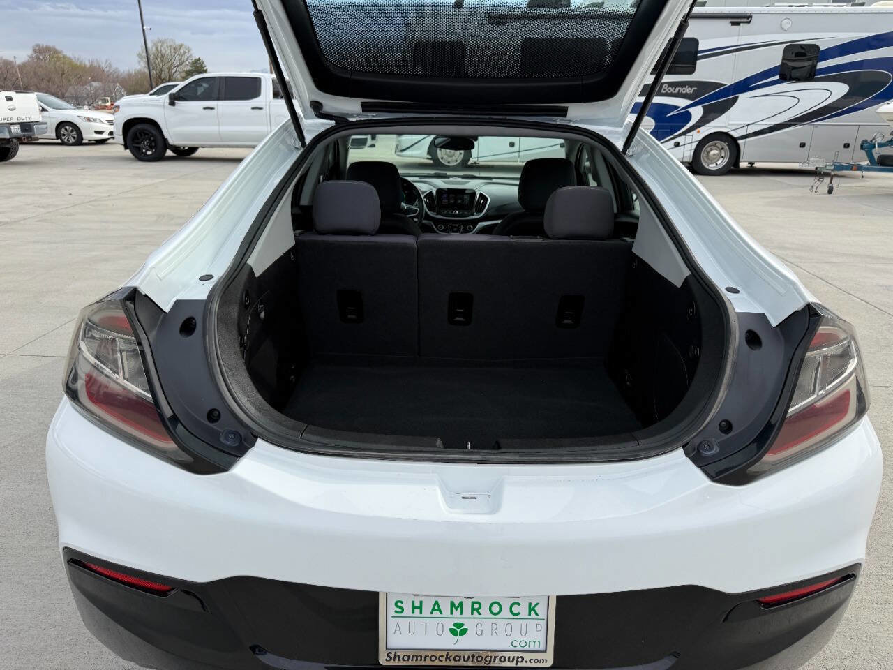 Used 2018 Chevrolet Volt LT image 25