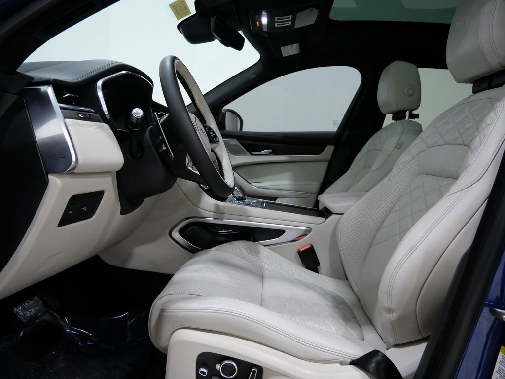 Used 2022 Jaguar F-PACE S image 13