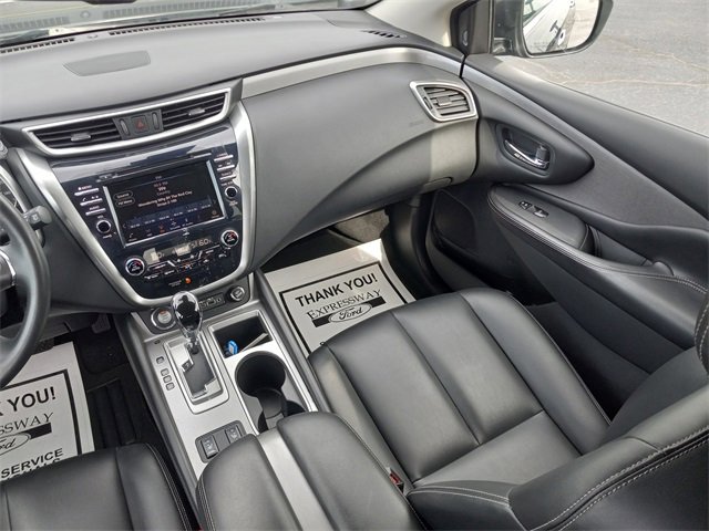 Used 2023 Nissan Murano SV image 16