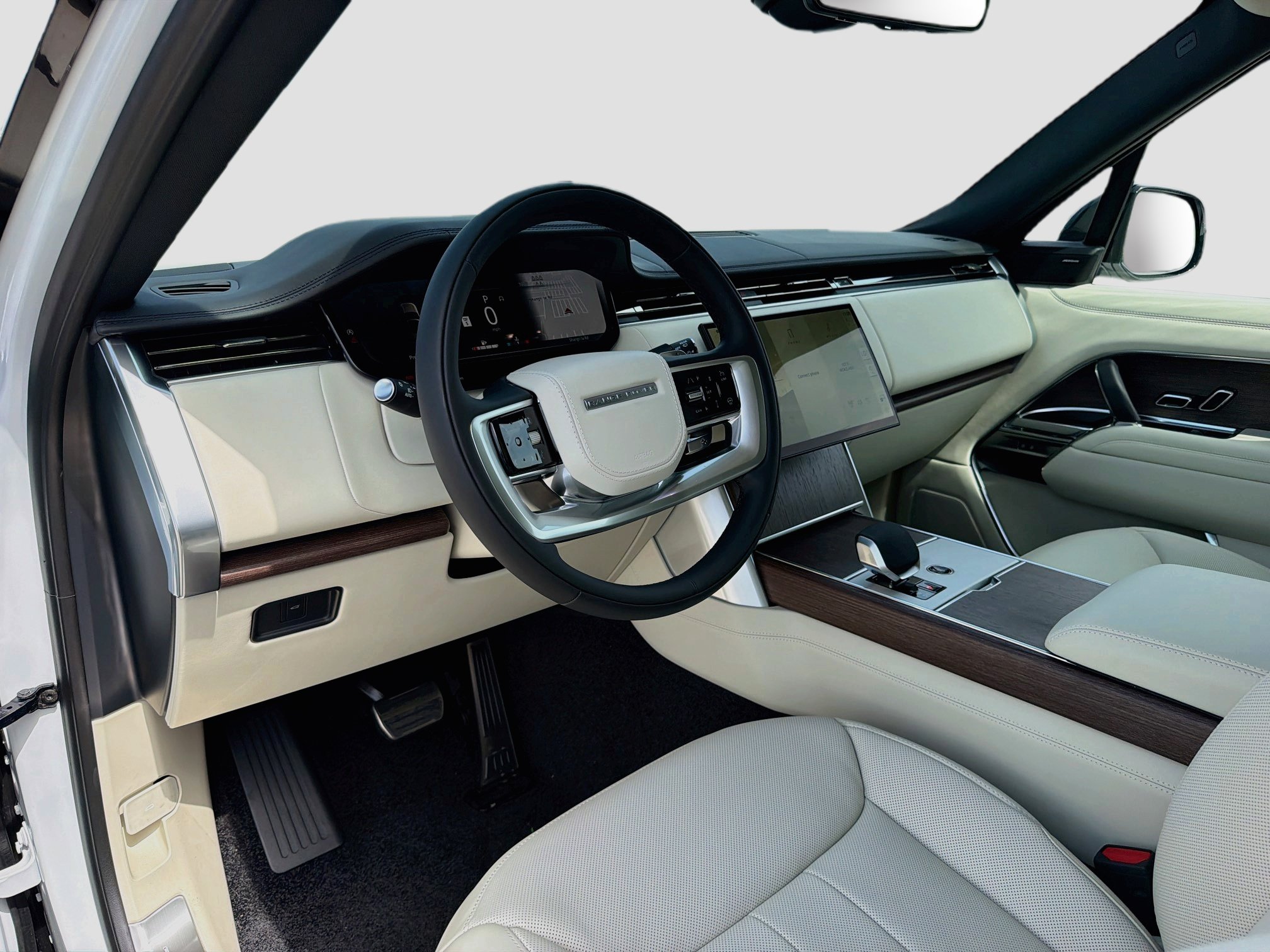 New 2026 Land Rover Range Rover Long Wheelbase SE AWD/4WD image 27