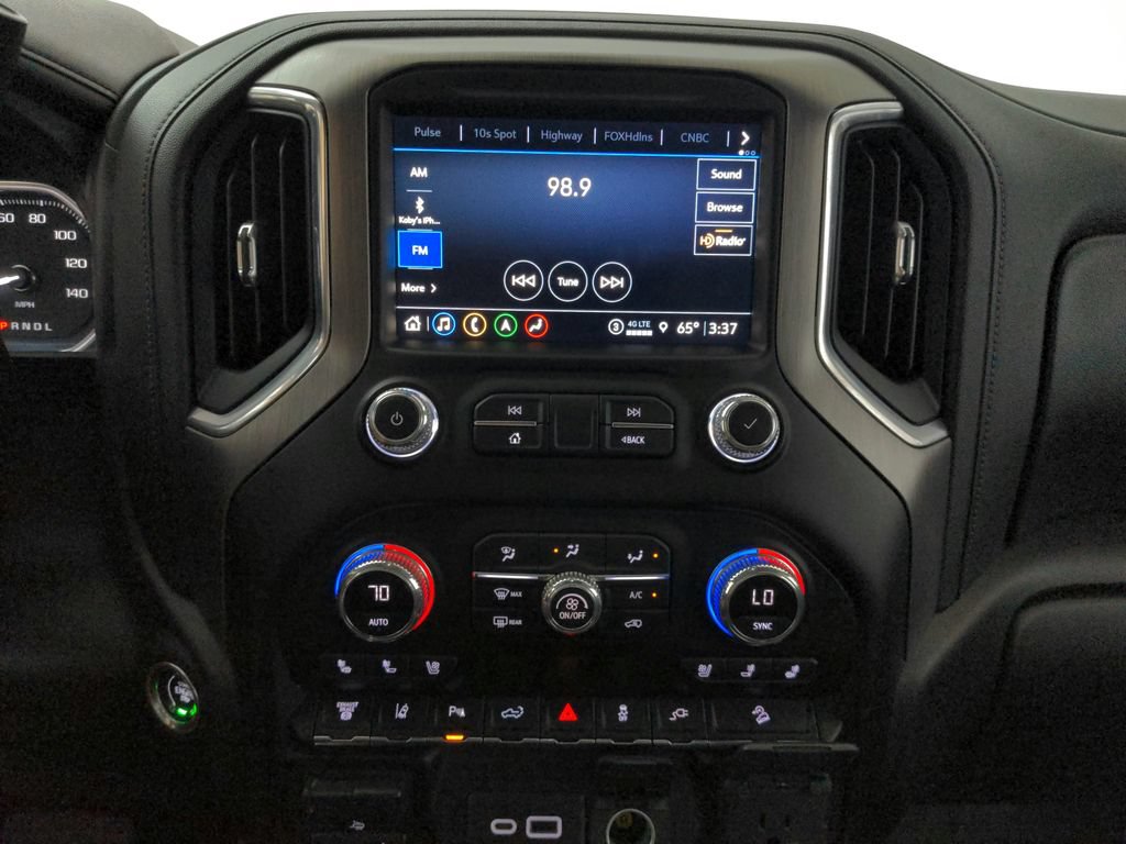Used 2021 GMC Sierra 2500 Denali w/ Technology Package AWD/4WD image 25