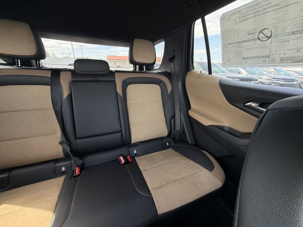 New 2026 Chevrolet Equinox ACTIV image 14