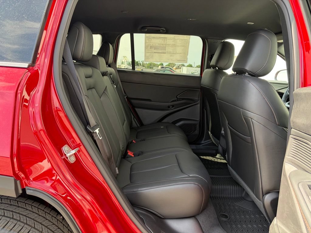 New 2026 Jeep Cherokee Limited AWD/4WD image 25