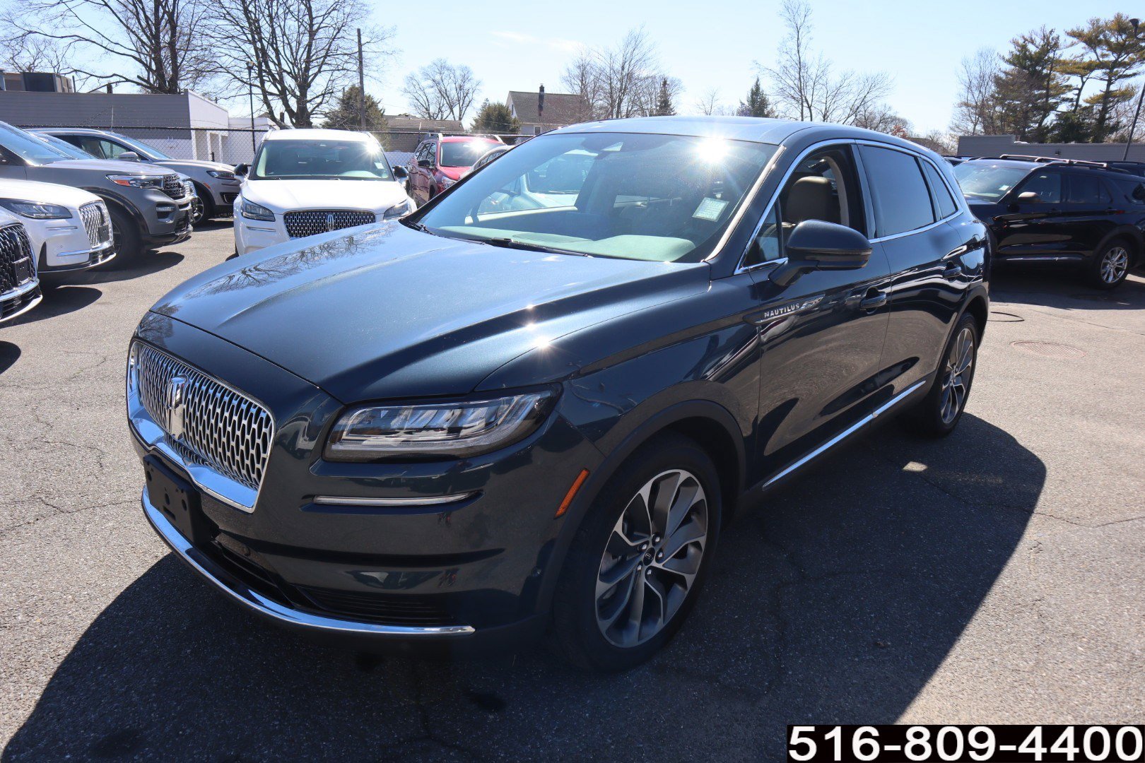 Used 2023 Lincoln Nautilus Reserve w/ Equipment Group 201A image 7